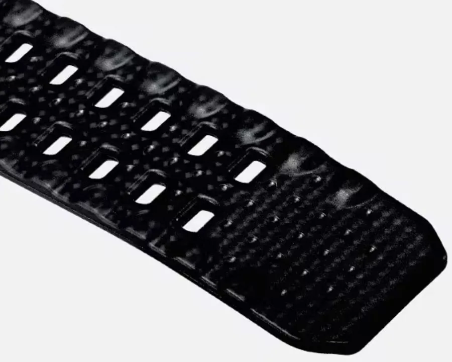 Dây Urethane với thiết kế ôm cổ tay và rãnh thoát nước